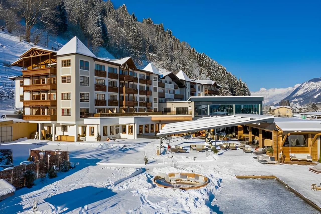 Superior Sport Und Familienresort Alpenblick Zell am See Ngoại thất bức ảnh